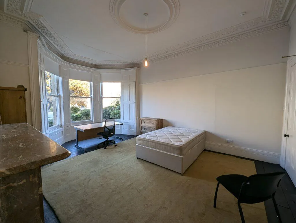 3 bedroom flat for rent