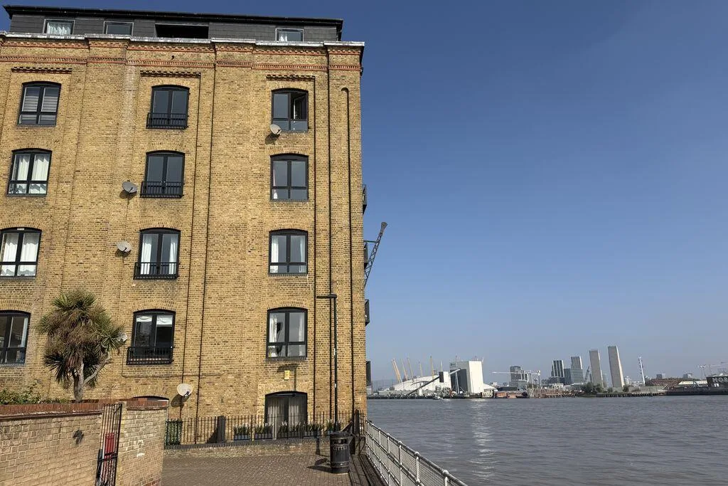 3 bedroom flat for rent