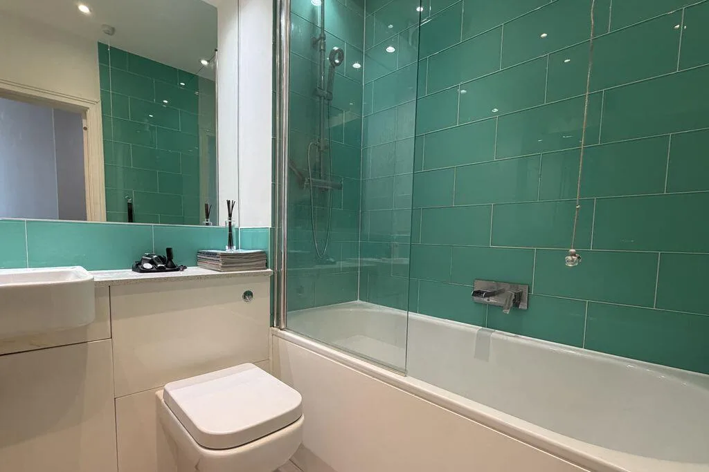 3 bedroom flat for rent