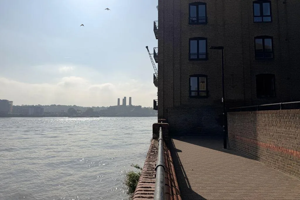 3 bedroom flat for rent
