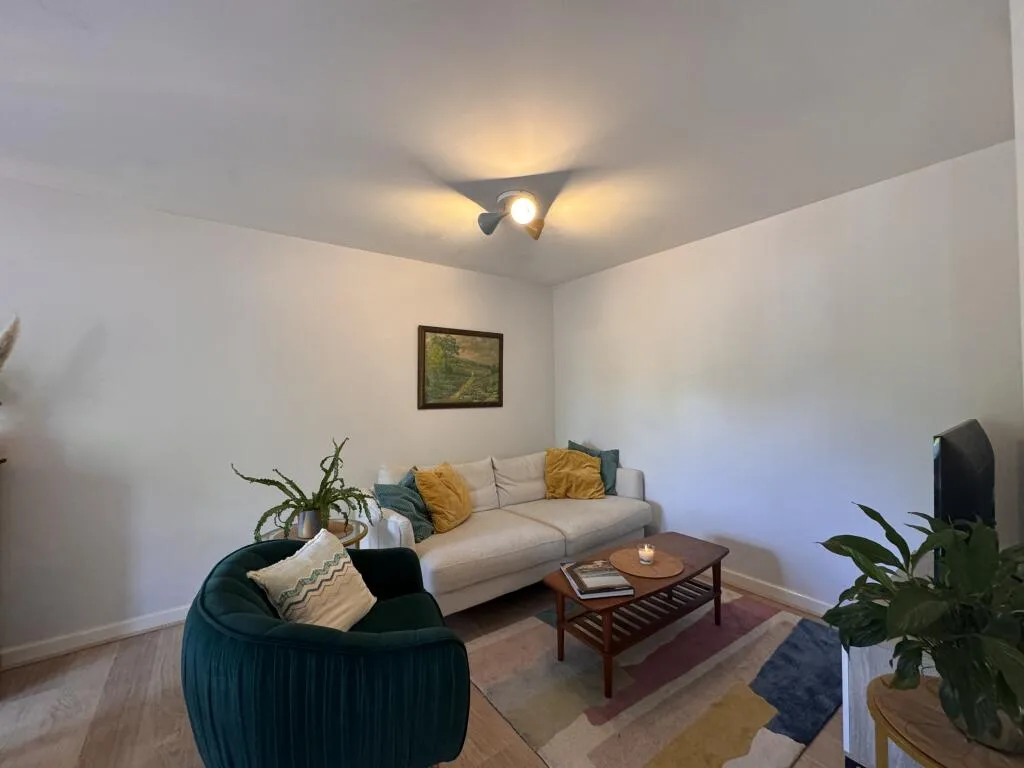 2 bedroom apartment for rent