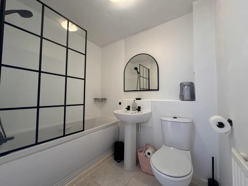2 bedroom apartment for rent
