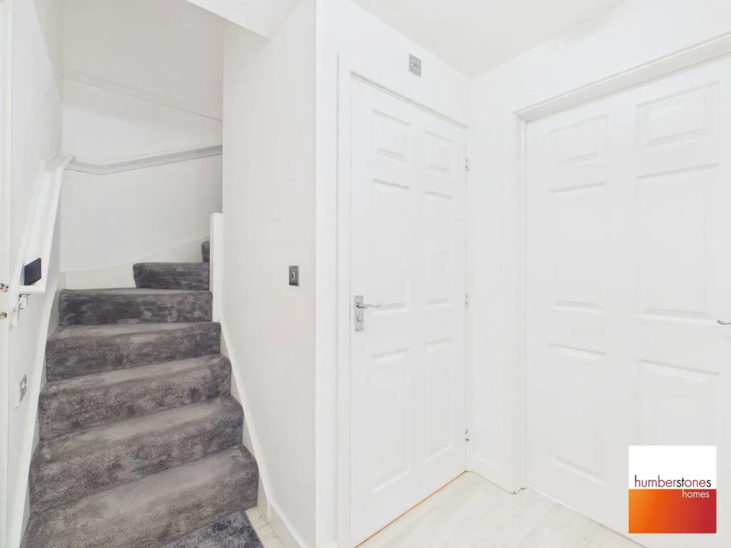 3 bedroom semi-detached house for rent