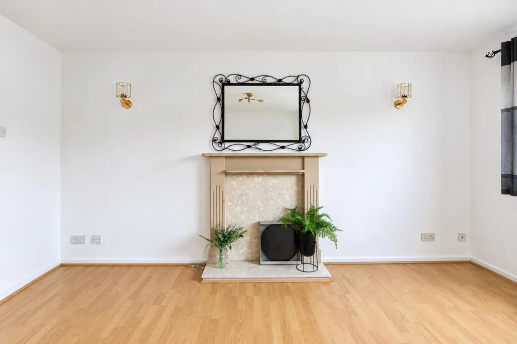 2 bedroom house for rent