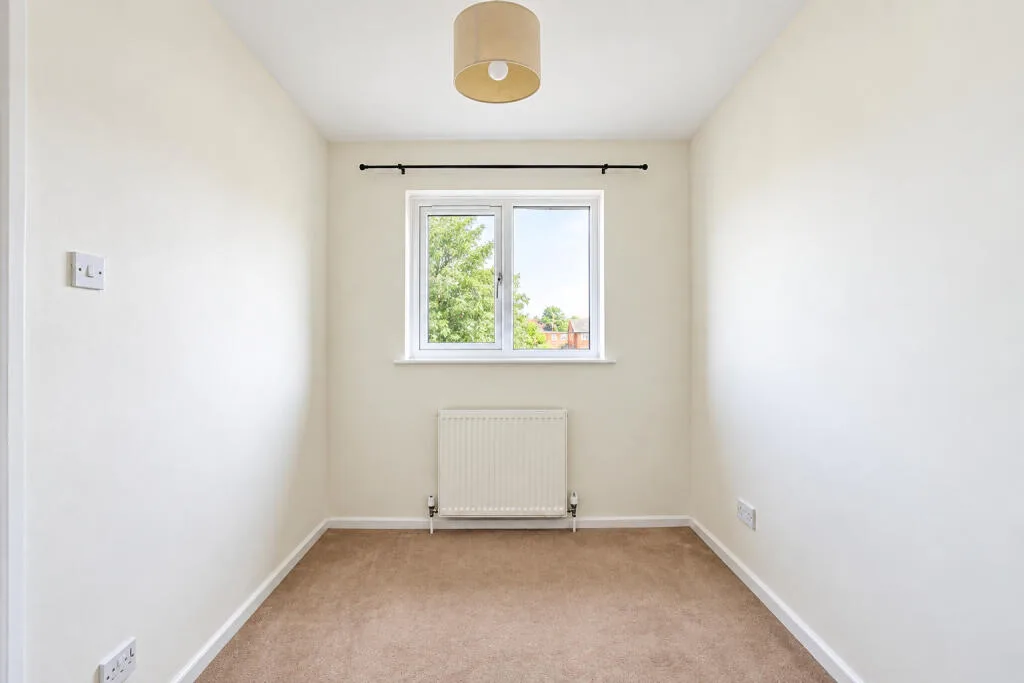 2 bedroom house for rent