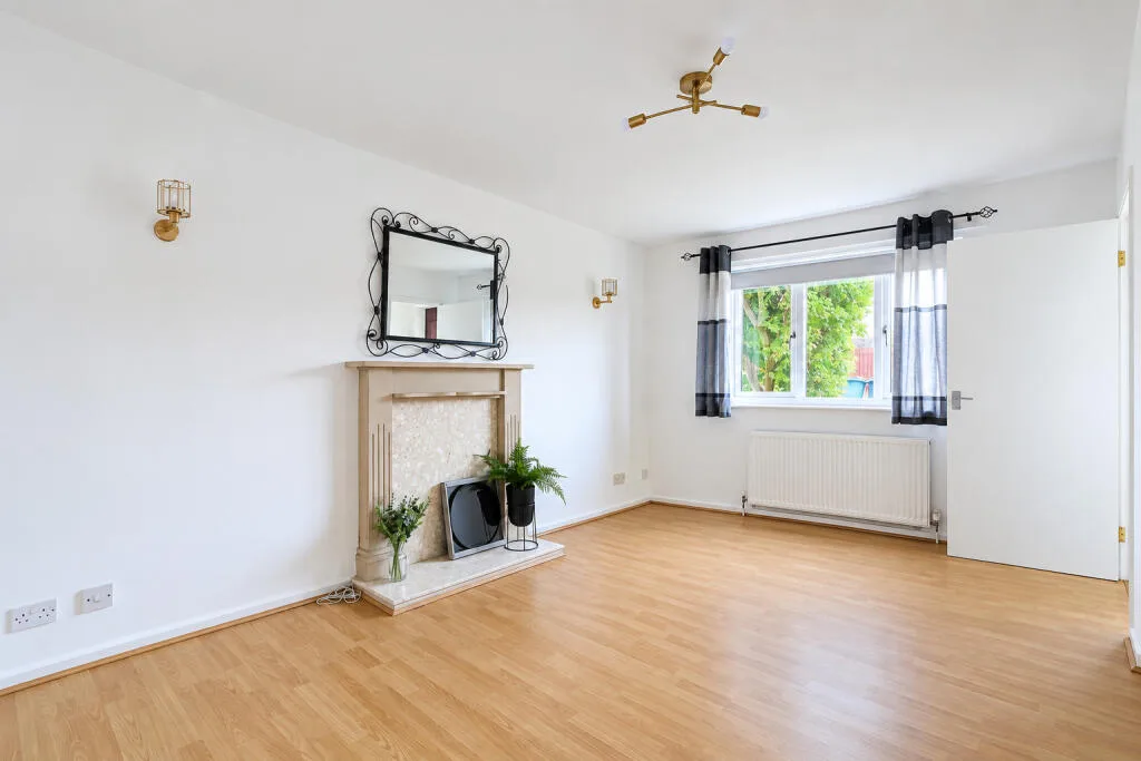 2 bedroom house for rent