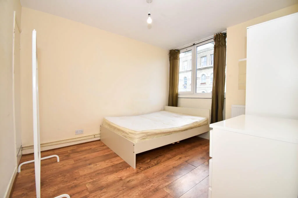4 bedroom flat for rent