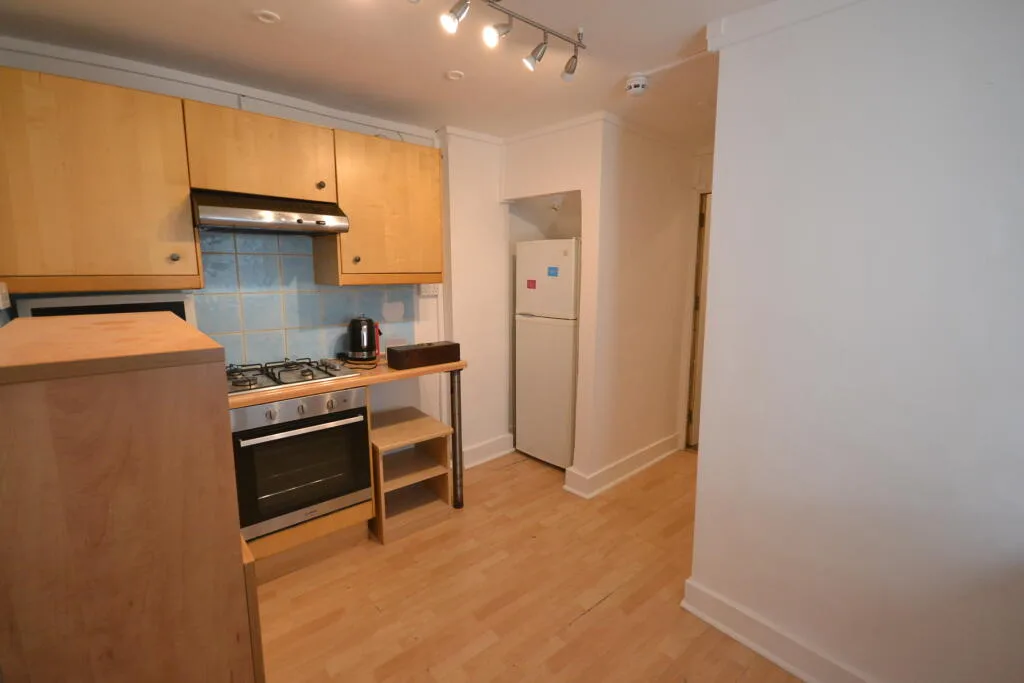 1 bedroom ground floor flat for rent