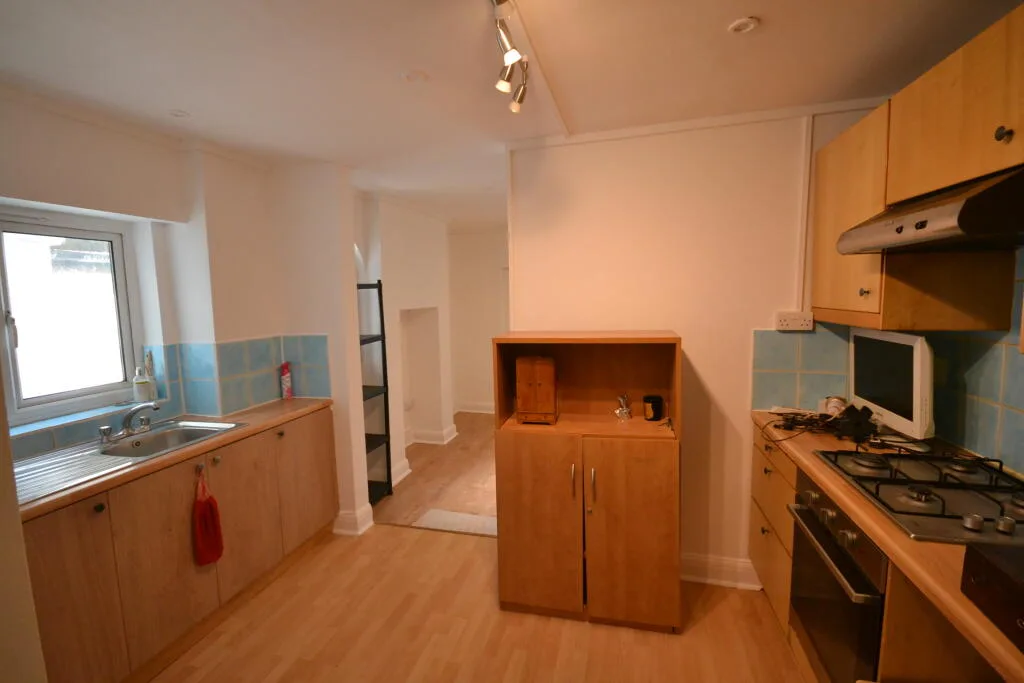 1 bedroom ground floor flat for rent