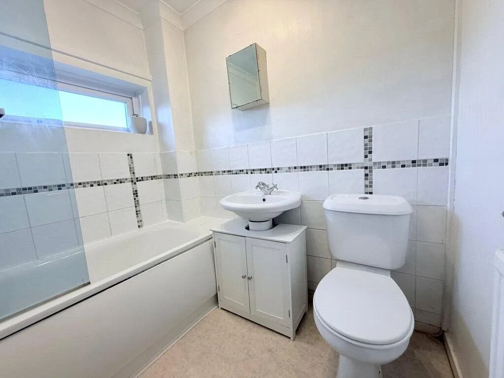 4 bedroom apartment for rent