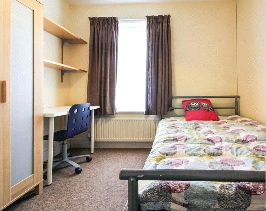 4 bedroom apartment for rent