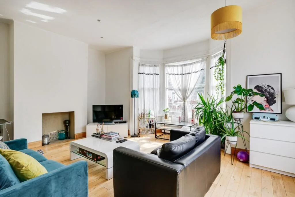 3 bedroom flat for rent
