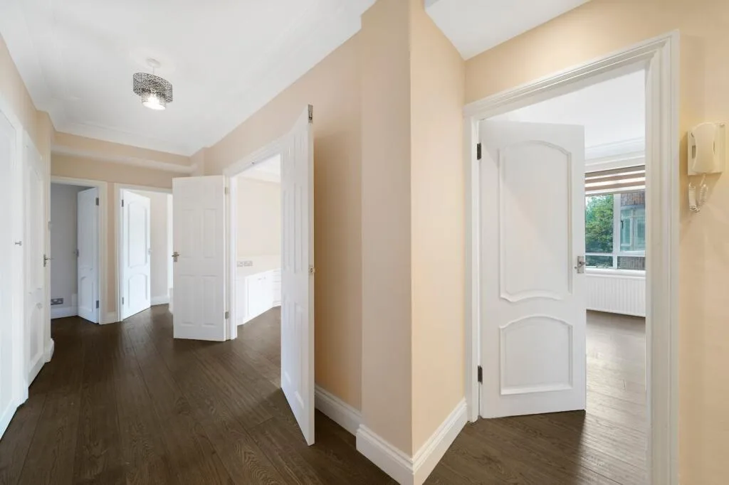 3 bedroom flat for rent