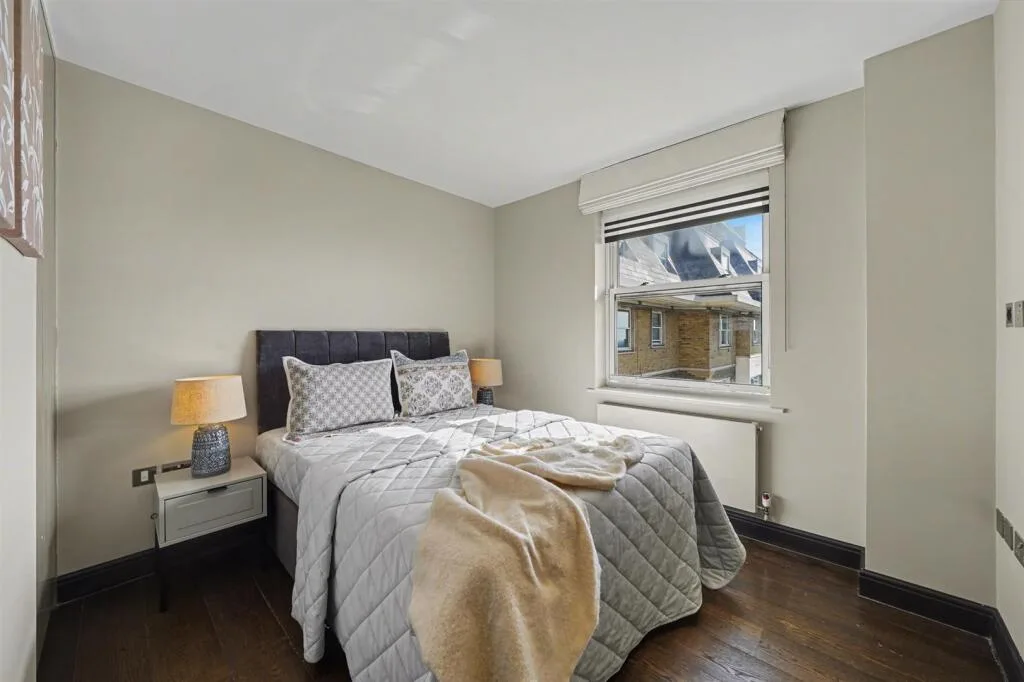 3 bedroom flat for rent