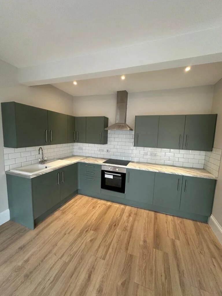 3 bedroom flat for rent