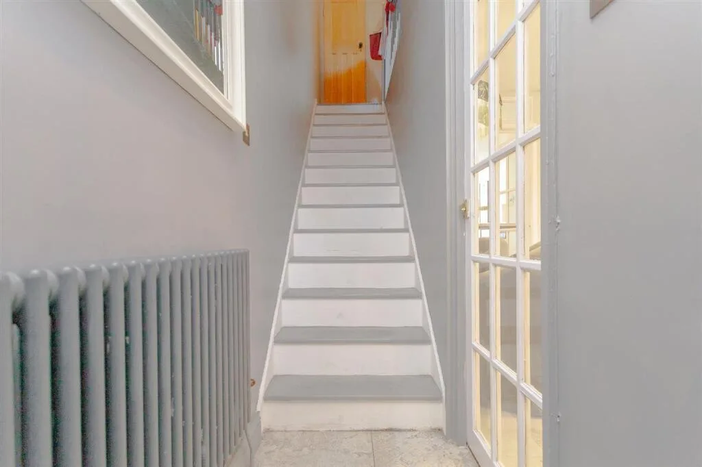 2 bedroom terraced house for rent