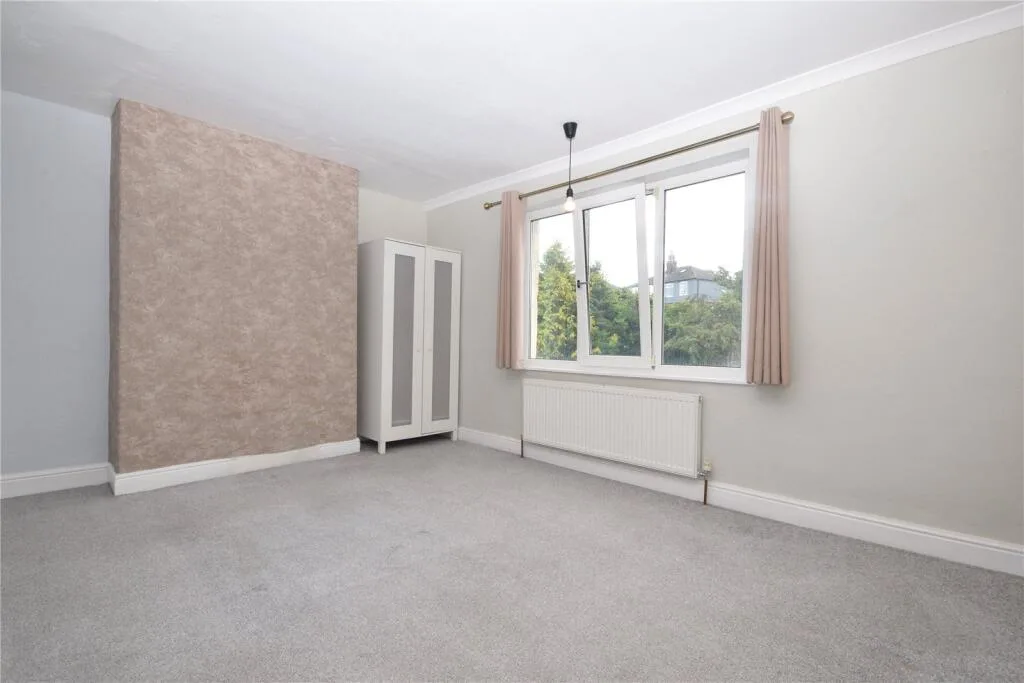3 bedroom semi-detached house for rent