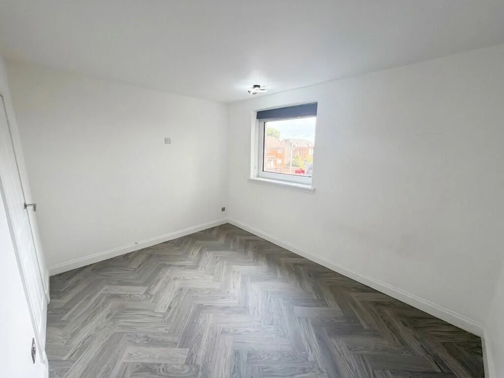 2 bedroom ground floor flat for rent