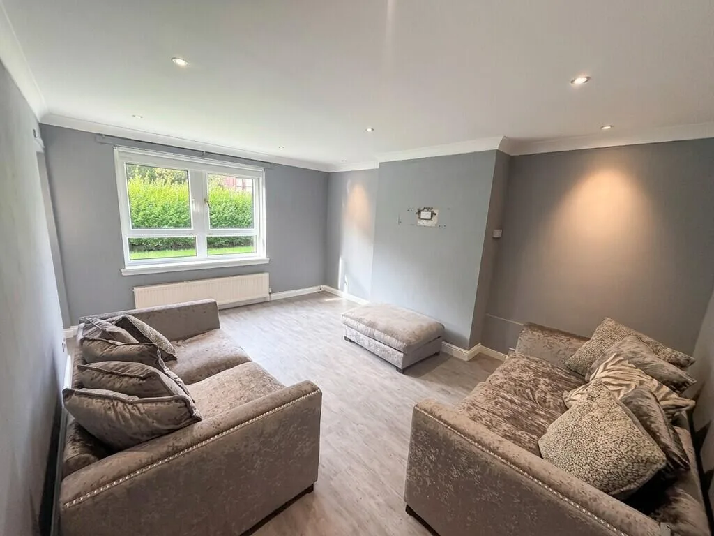 2 bedroom ground floor flat for rent