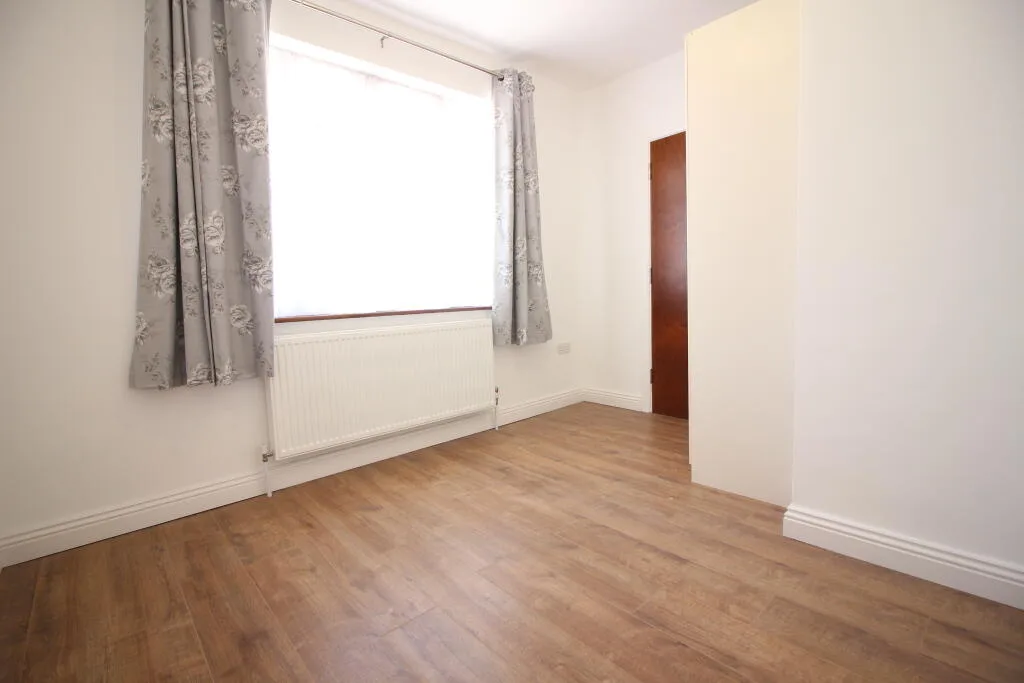 3 bedroom bungalow for rent
