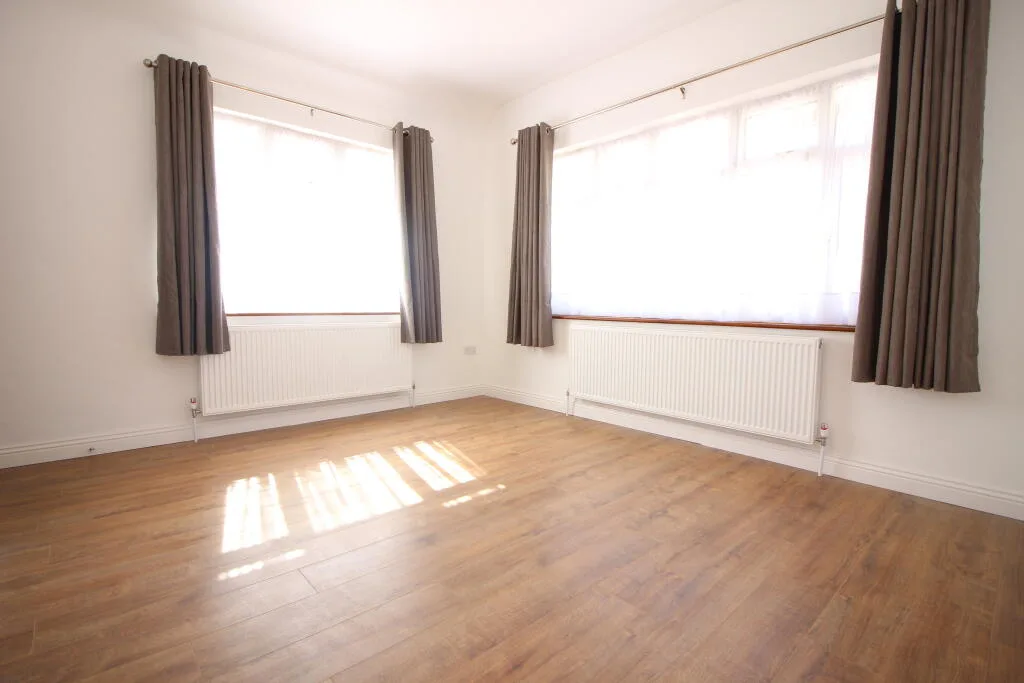 3 bedroom bungalow for rent