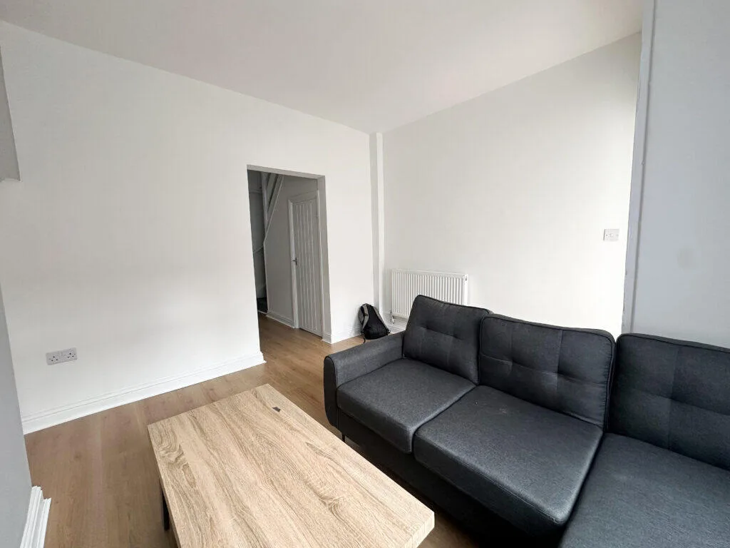 2 bedroom terraced house for rent