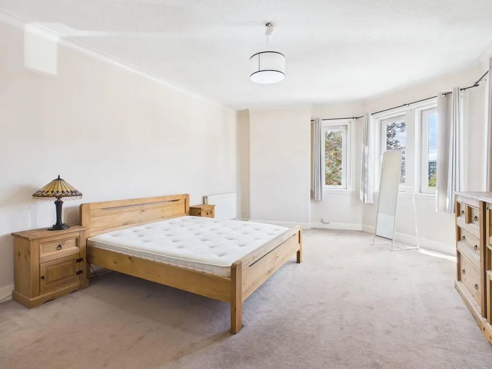 4 bedroom apartment for rent