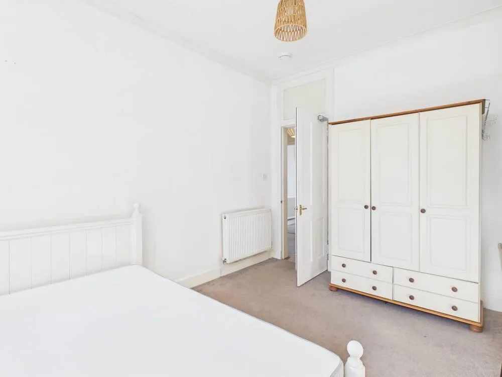 4 bedroom apartment for rent