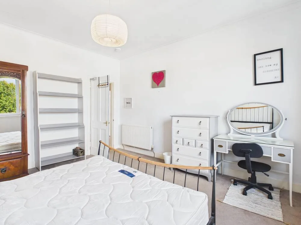 4 bedroom apartment for rent