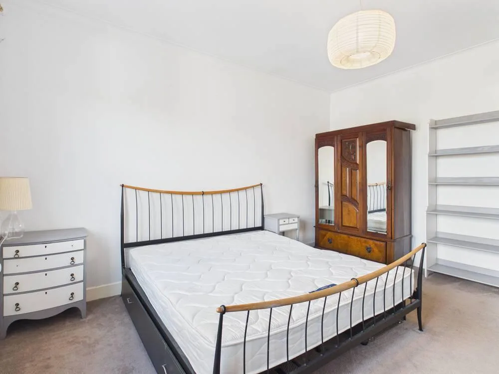 4 bedroom apartment for rent