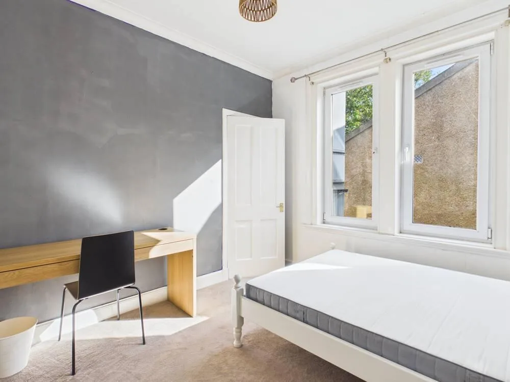 4 bedroom apartment for rent