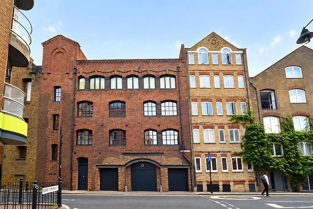 4 bedroom apartment for rent