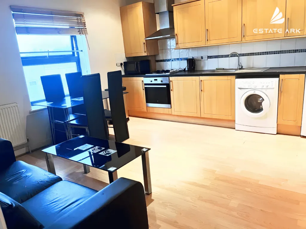 2 bedroom flat for rent