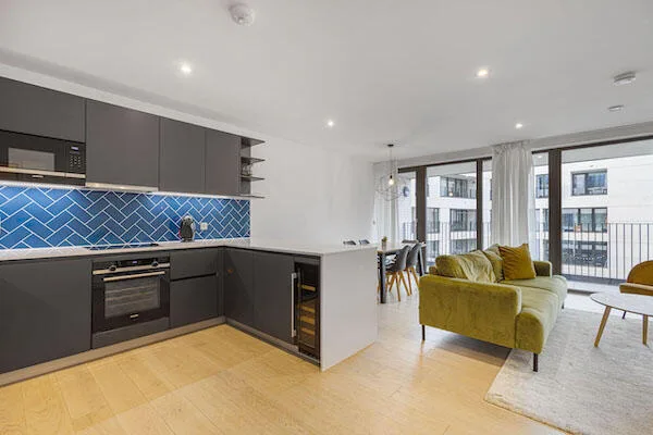 3 bedroom flat for rent