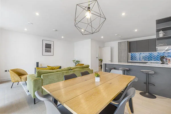 3 bedroom flat for rent