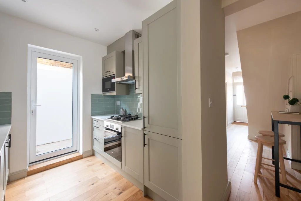 2 bedroom ground floor flat for rent