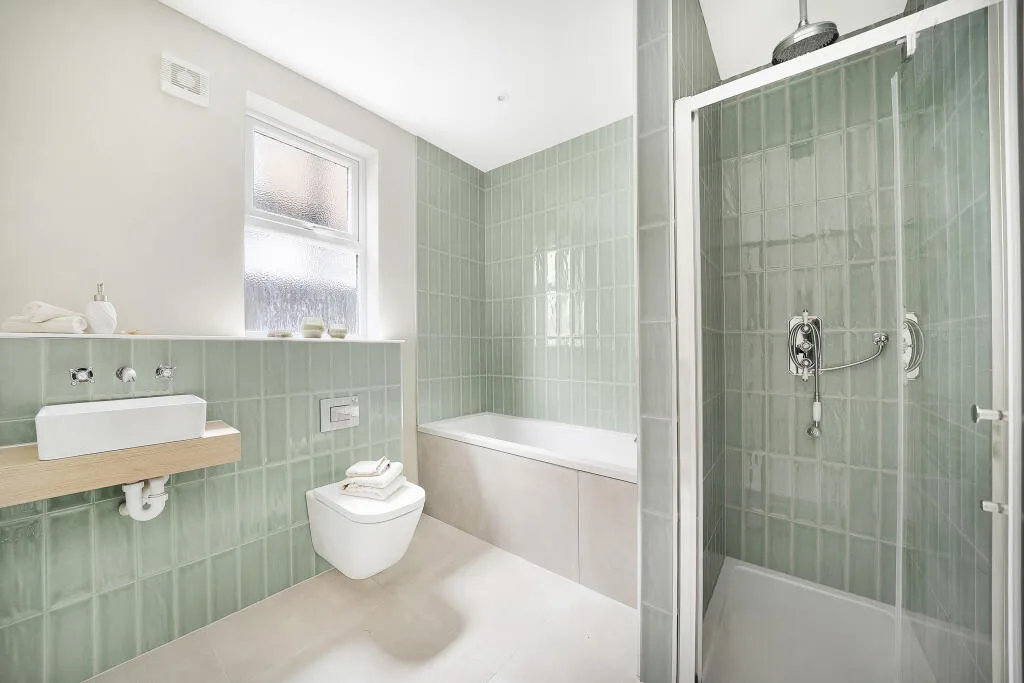 2 bedroom ground floor flat for rent