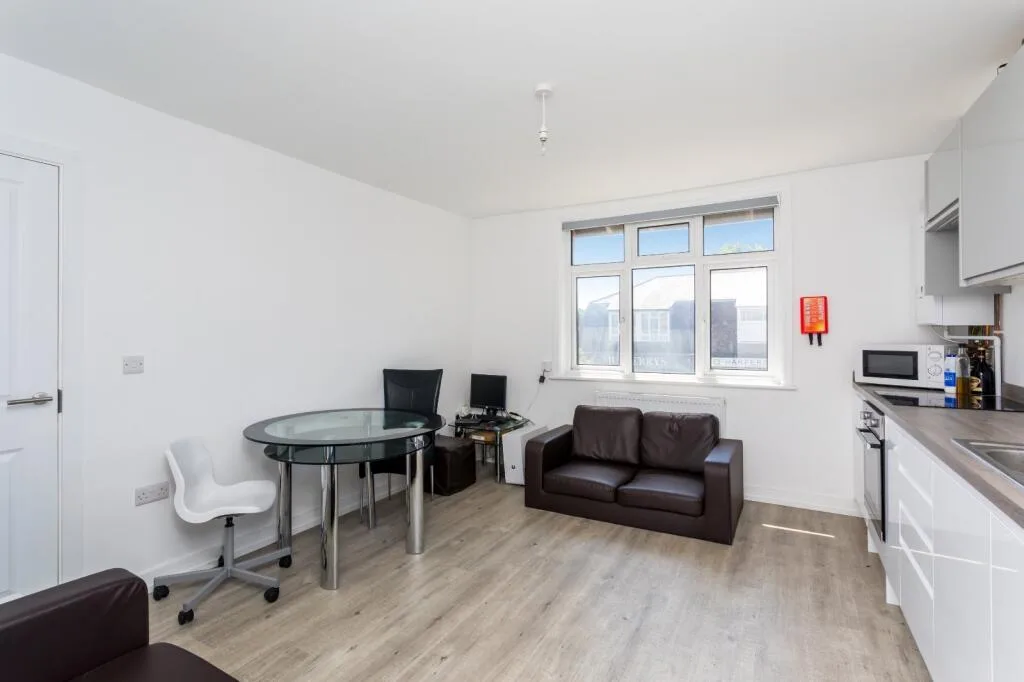 Maisonette for rent