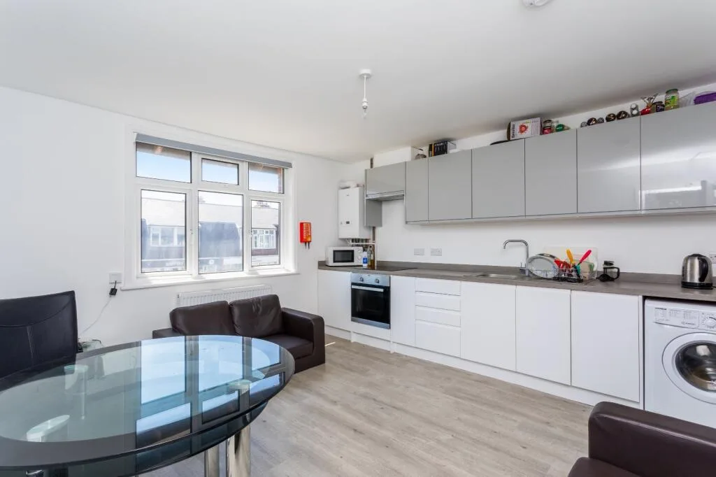 Maisonette for rent