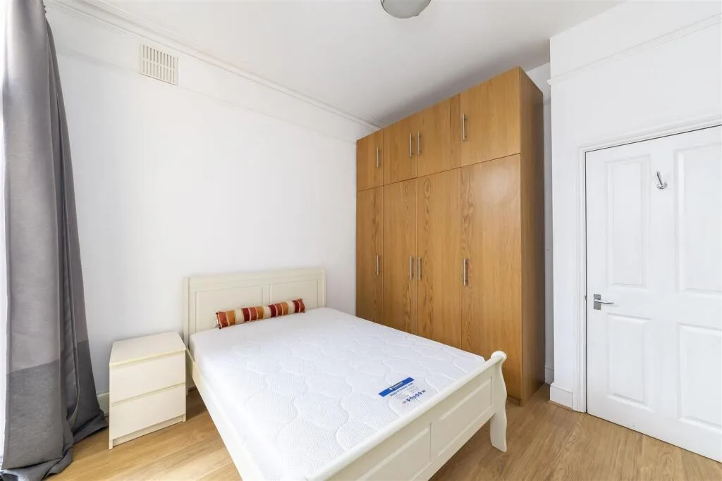 1 bedroom ground floor flat for rent