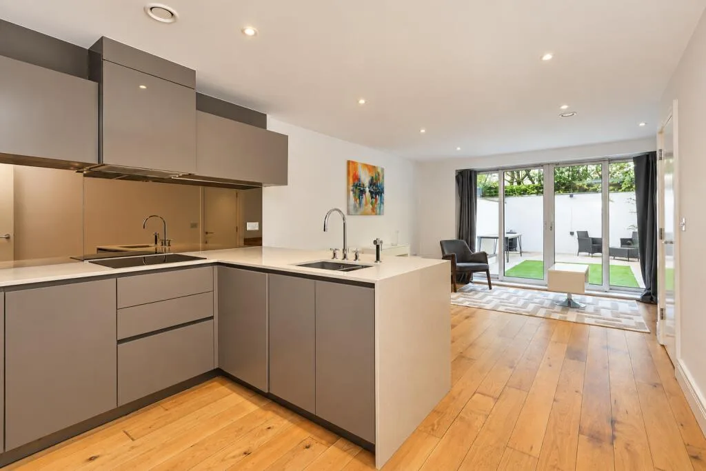 4 bedroom terraced house for rent
