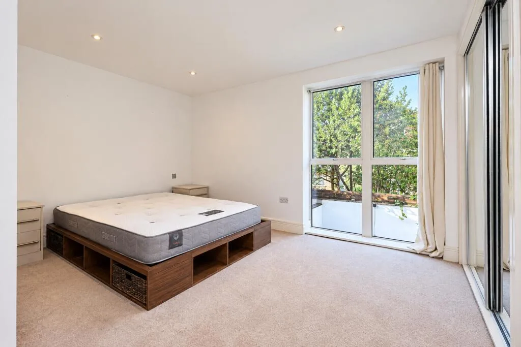 4 bedroom terraced house for rent
