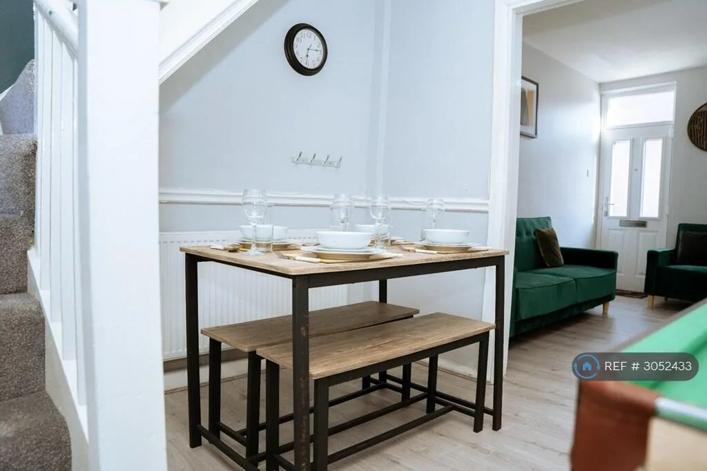 2 bedroom terraced house for rent