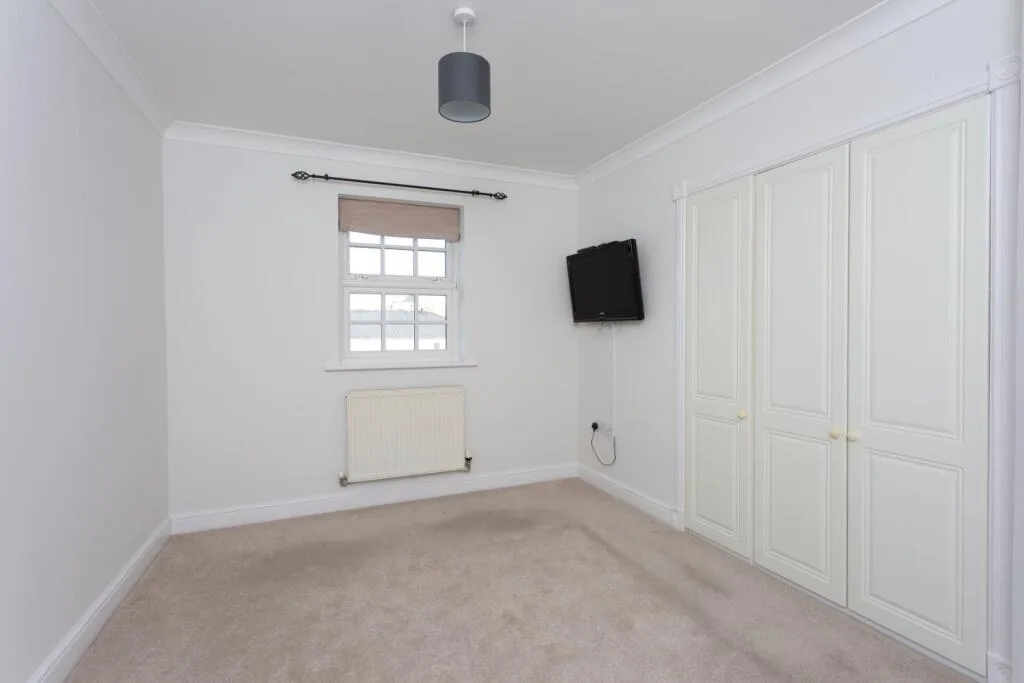3 bedroom town house for rent