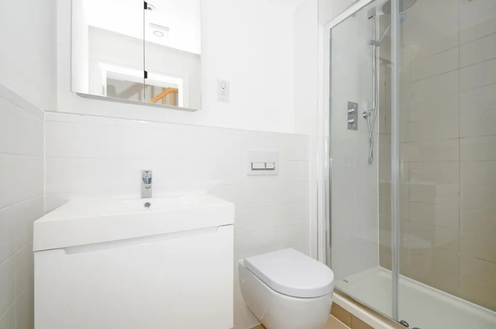 2 bedroom house for rent