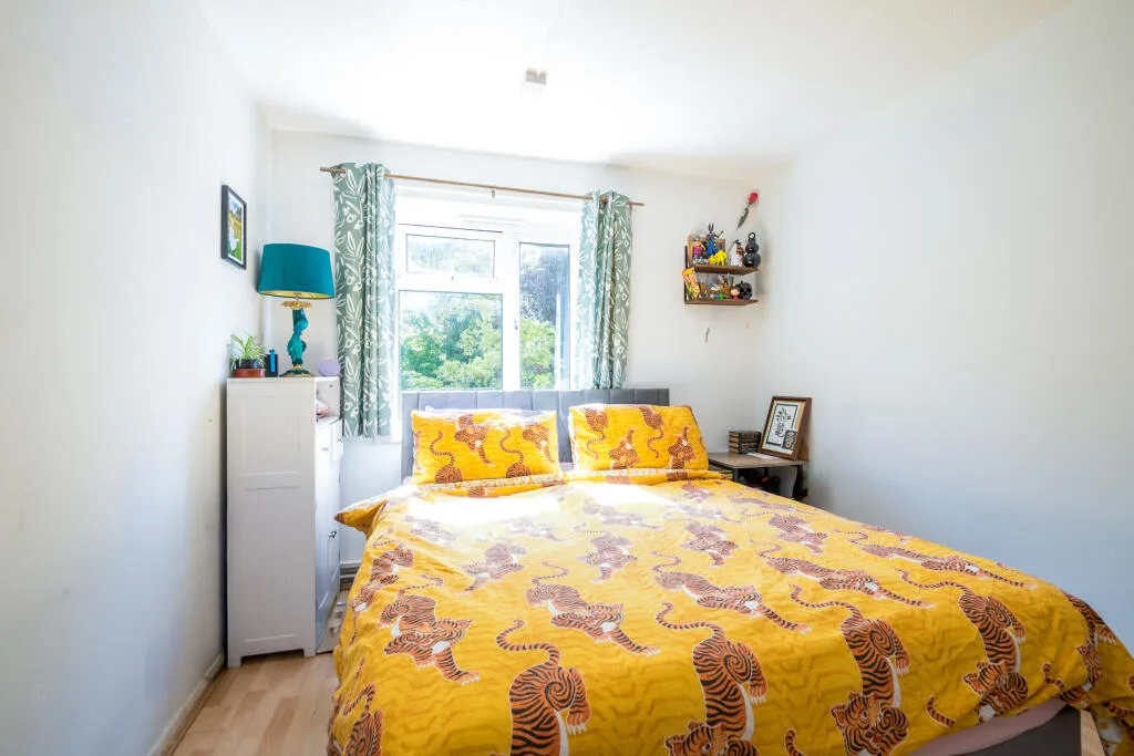 2 bedroom ground floor flat for rent