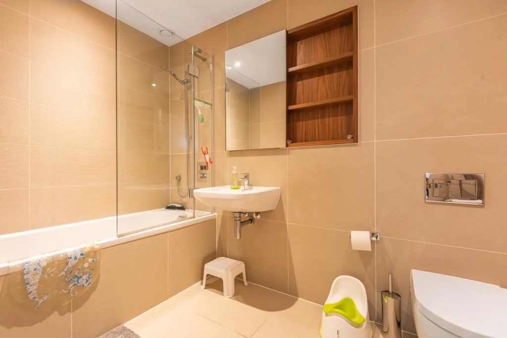 3 bedroom flat for rent