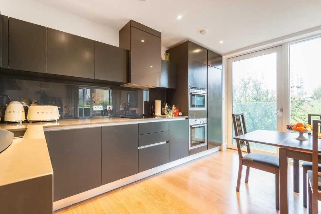 3 bedroom flat for rent