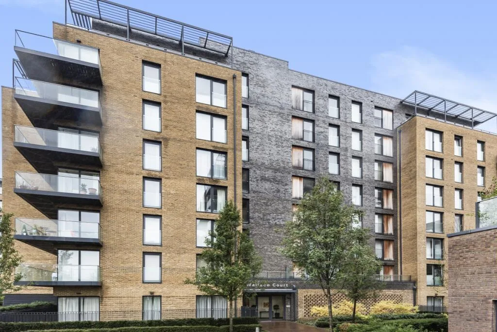 3 bedroom flat for rent