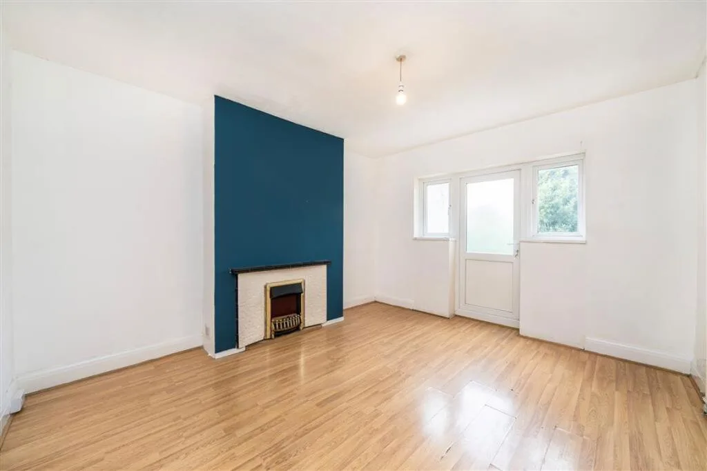 4 bedroom house for rent